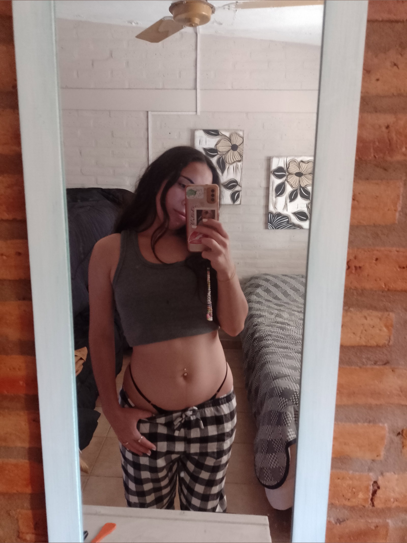 Kinibear's Exclusive OnlyFans Catalogue