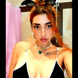 OnlyFans Model Letterbombxx