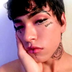 Marck Anthony's Intense Selfie