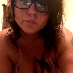 Kristina Kuhlmann: A Striking OnlyFans Model from Marion, KY