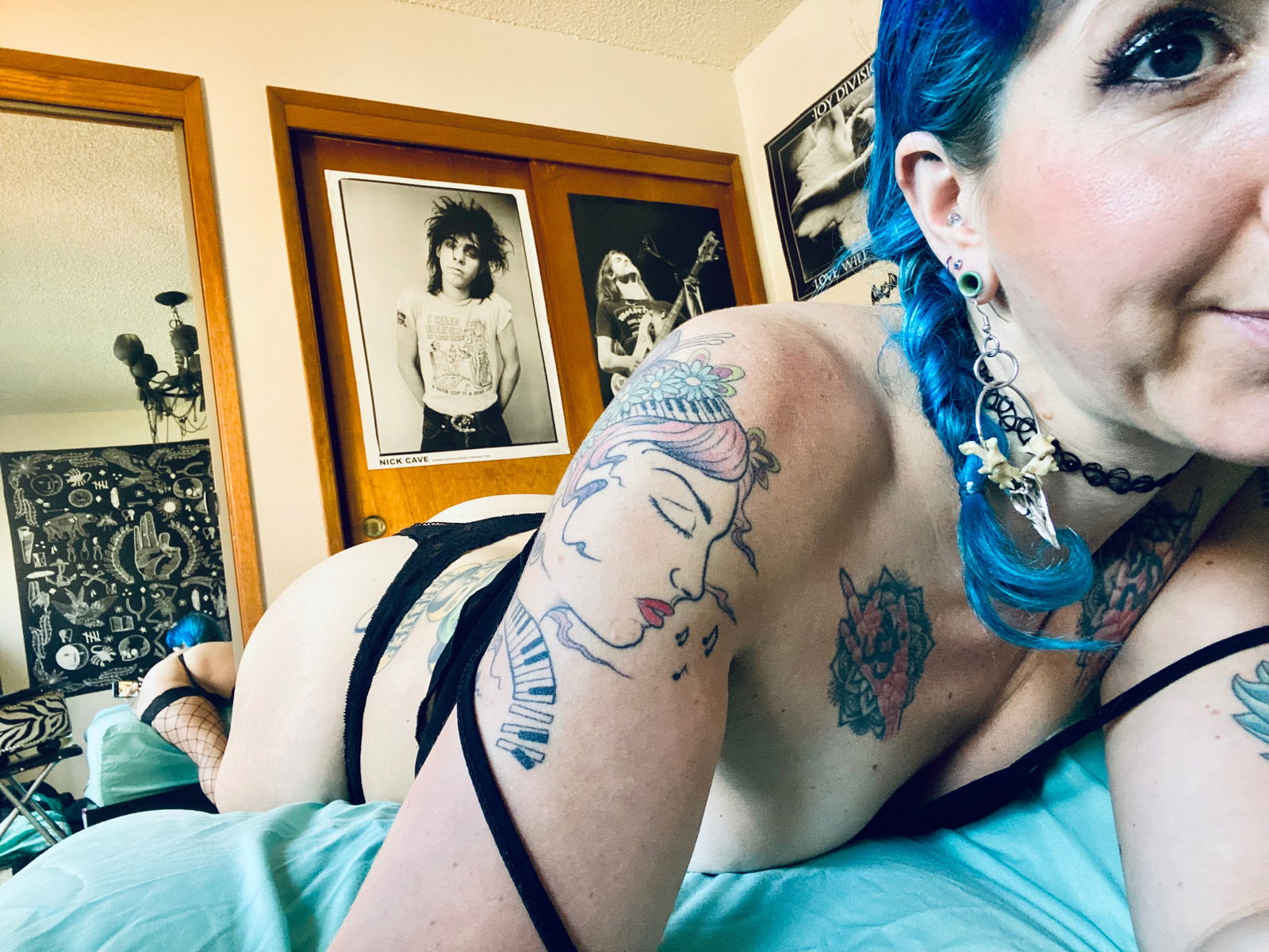 AmberRocksLive photo