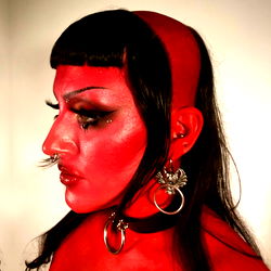 Fantasy Fashion, Angelika X