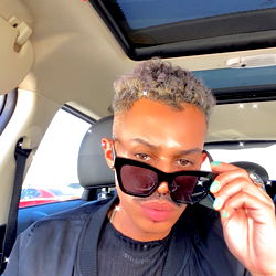 Casual Style in the Car