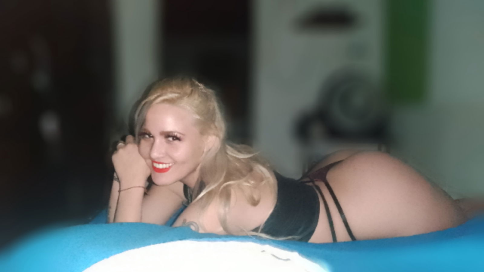 🌹𝔸𝕝𝕖𝕩𝕒𝕟𝕕𝕣𝕒 𝕃𝕒 ℝ𝕠𝕤𝕒🌹 photo