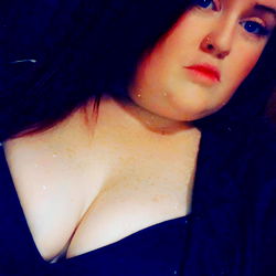 OnlyFans Model Hay, Peoria's Glamour