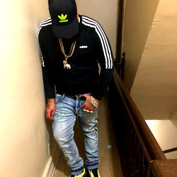 Cyph Millz: Casually Cool Fashion in Harlem