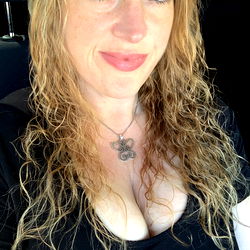 OnlyFans Model in Beachwear