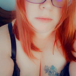 OnlyFans Model Roslein_Fuchs in a Lingerie