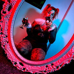 Clown Model in Mirror