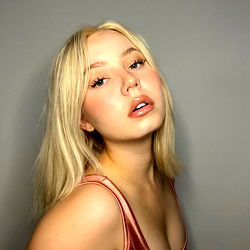 Katja Elisabeth photo