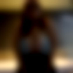 Rebaโค๏ธโ๐ฅ photo