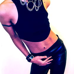 Zyrunex's Intense Model Photoshoot