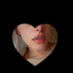 Antonella's Lovely Heart Close-up