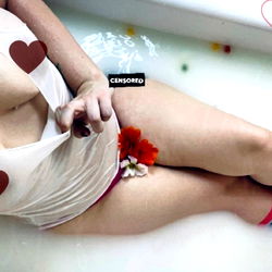 OnlyFangs109Free photo