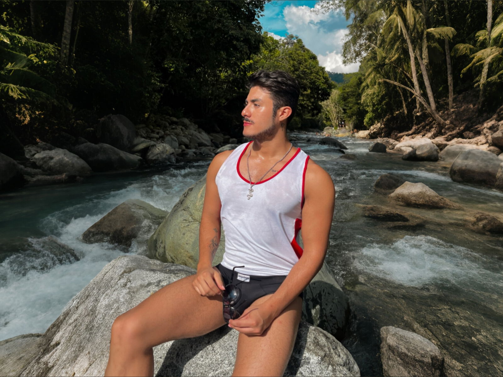 Oliver Di Mond photo