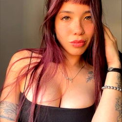 Bad Bomi - OnlyFans Model in Pink