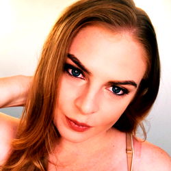 Anakin Skye - OnlyFans Model