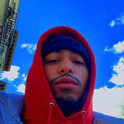 Solo Model Amethyst in New York City