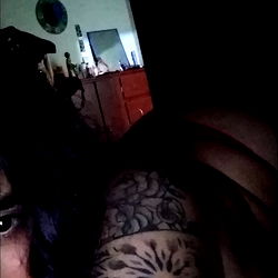 La chica de las flores photo