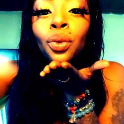 Goddis-Ra, A Model from Somewhere in the World