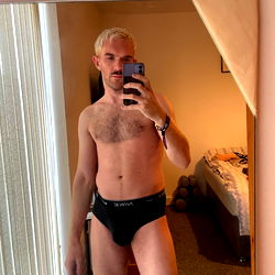 Adam Lowe: OnlyFans Model in Manchester, UK