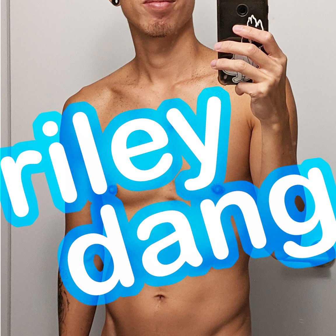 Riley Dang photo