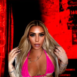 OnlyFans Model Poses with Confidence