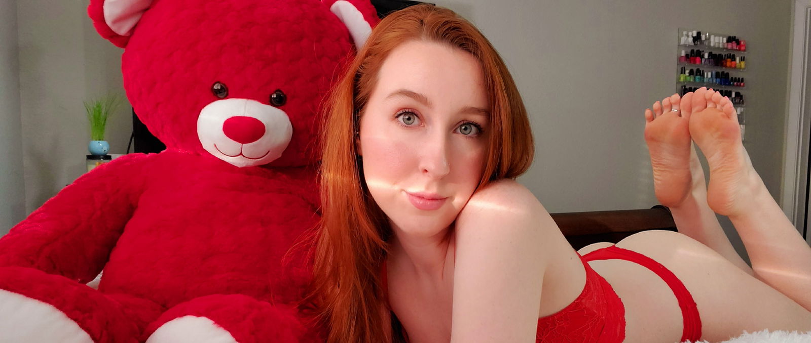 Goddess Lindsay photo