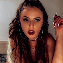 Lil Bad Bitt on OnlyFans: A Model's Journey