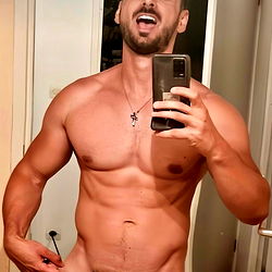 OnlyFans Model Ryan Saybe Showcases His Physique with a Shirtless Selfie