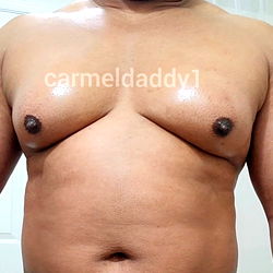 OnlyFans Model Carmel Daddy's Transformation: Before & After Shirtless Fitness Journey