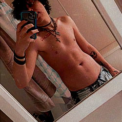 Austin, An Onlyfans Model, Captured in a Mirror Selfie