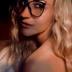 Natalie Rossi, OnlyFans Model