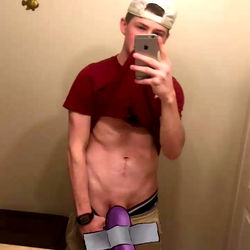 OnlyFans Model Justin Shares His Unique Style in the Bathroom