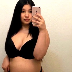 Jade Valentines 🖤, Your dads bed