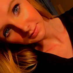 Shayla Selders, Model in Big Chimney West Virginia