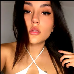 Stylish OnlyFans Model Sweetiegeous