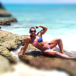 MISS MUSCLE GIRL 💪🏿 photo