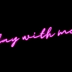 CurlyHairGreenEyes photo