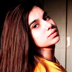 Amy Bunny: Alluring and Youthful