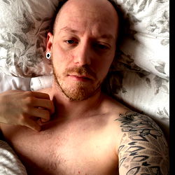 Sean Taylor in Intimate Portrait, 30-ish