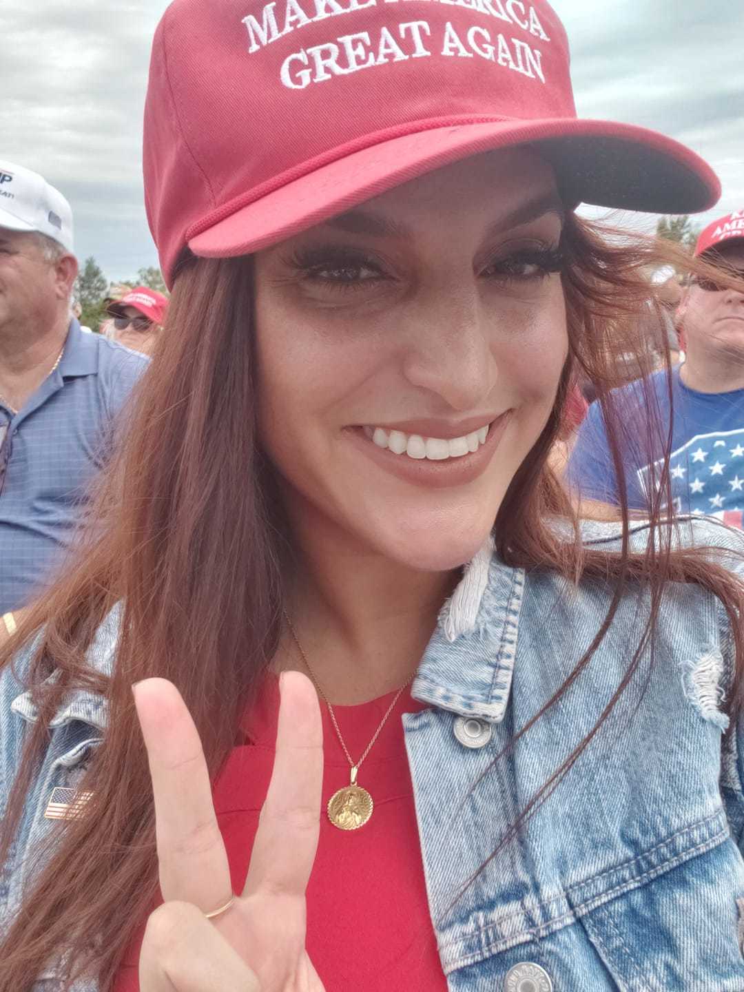 Christy McLaughlin photo