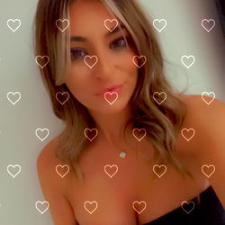 Abbie: The Enchanting Edinburgh Model