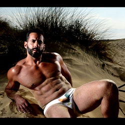 Massimo Arad gay muscle videos photo