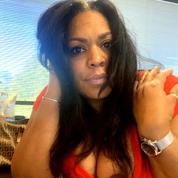 JusAgirl, a captivating Everywhere model