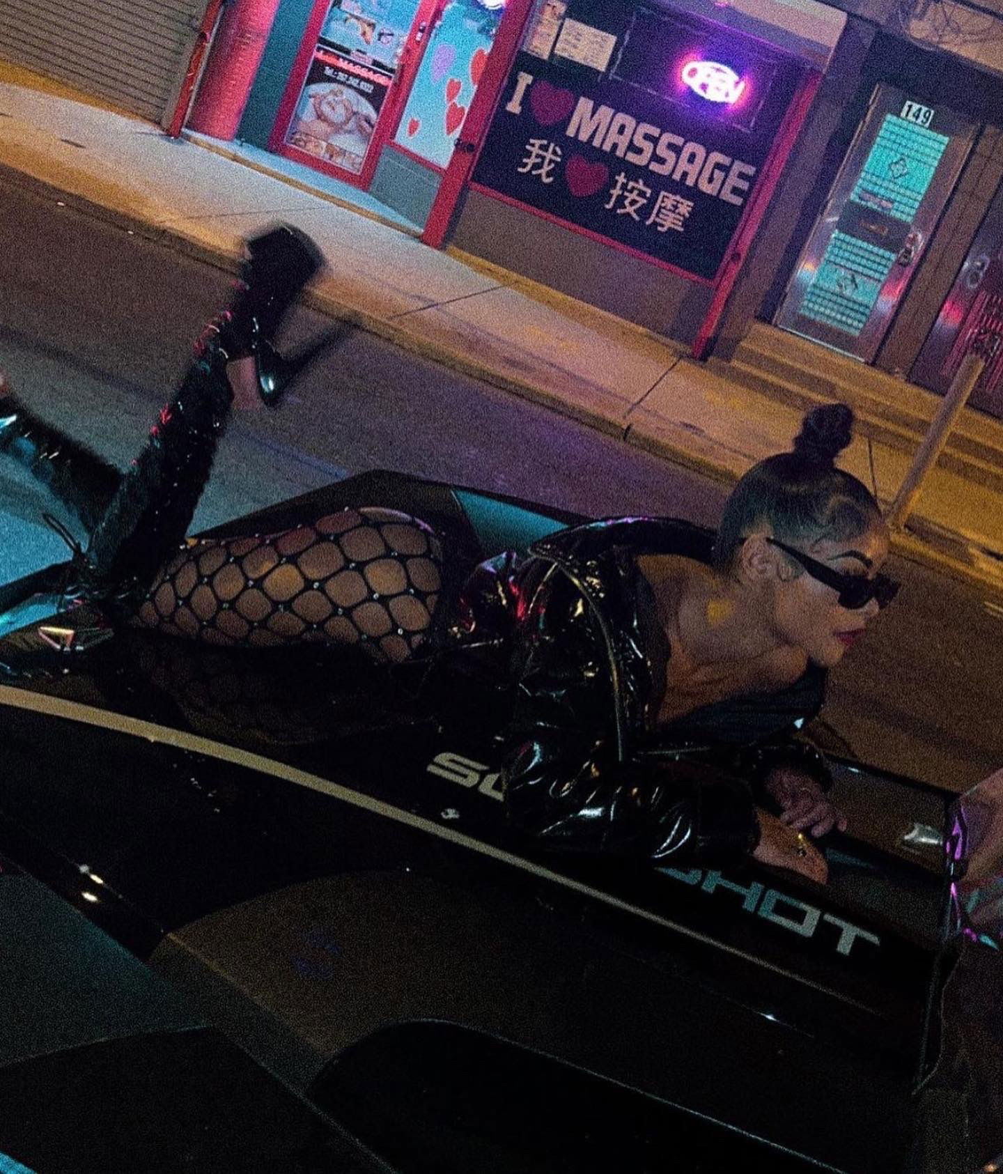 reloaded  👄🫦 photo