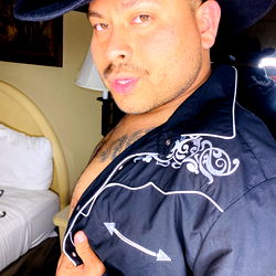 Angelitosofficial photo