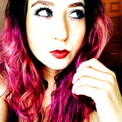 OnlyFans Model Salena