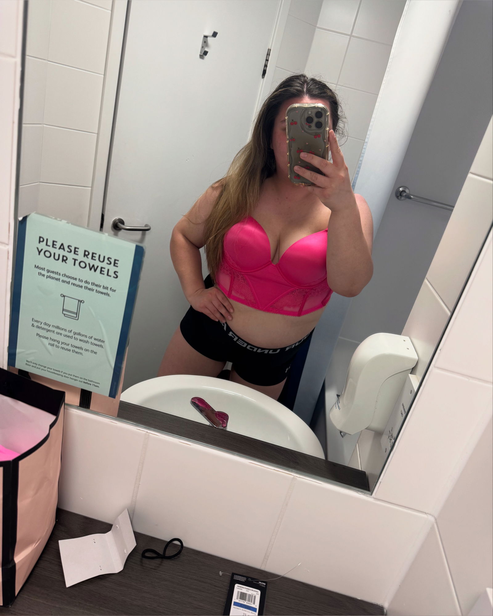 SexylilBrunette🔞🎀😈🍑 photo