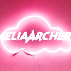 amelia archer 🖤 photo